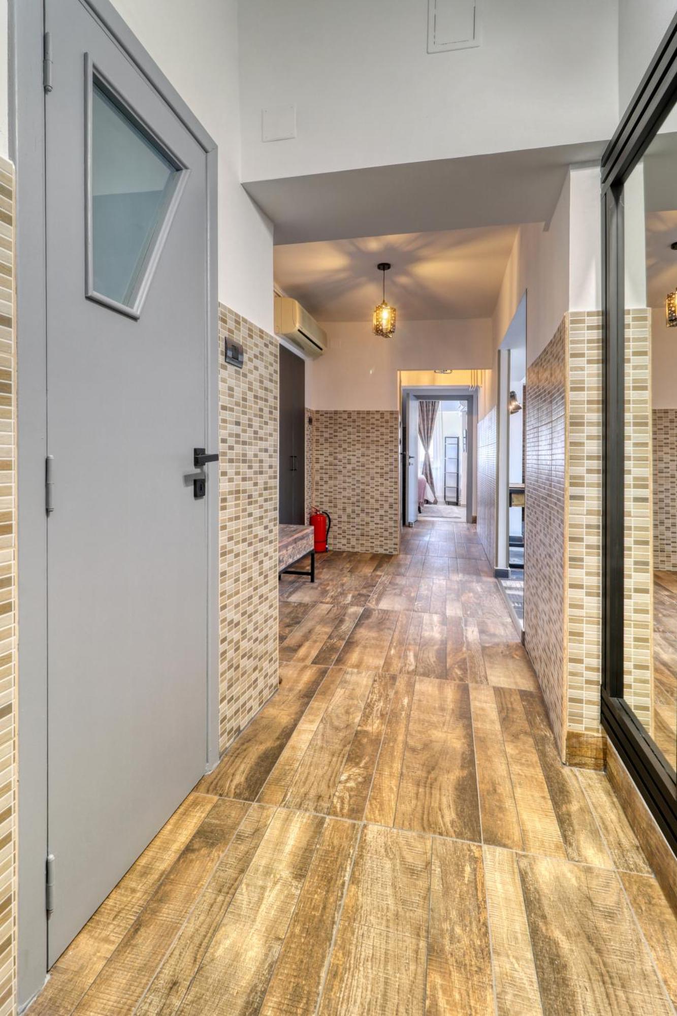 Rdi Elegance Apartment Downtown Bucarest Extérieur photo